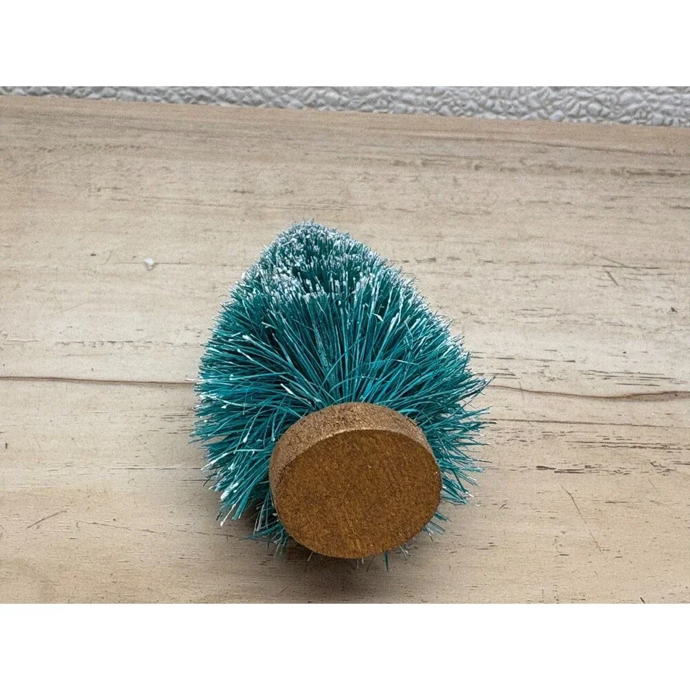 Vtg Set Of 4 Bottle Brush Trees